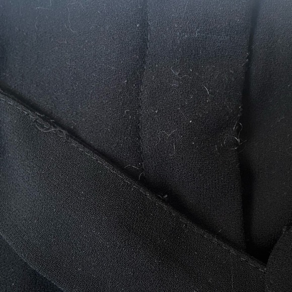 ⚡️ H&M Black Tapered Dress Pants - Picture 5 of 5